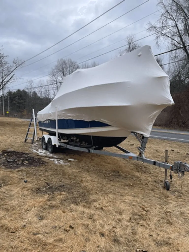 Slide: The Image of Trophy 2352 Walkaround 2007 - 24