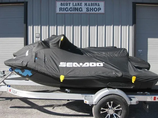 Slide: The Image of Sea-Doo SparkTrixx For 3 Rotax 900 ACE - 90 Ibr And Aud 2026 - 17