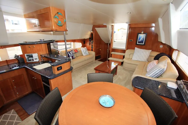 Slide: The Image of Interior of 2001 Carver 506 Motor Yacht, luxurious and spacious. - 20