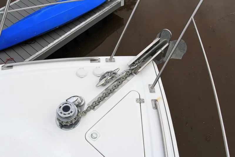 Slide: The Image of Carver Yachts 506 Motor Yacht 2001 - 57