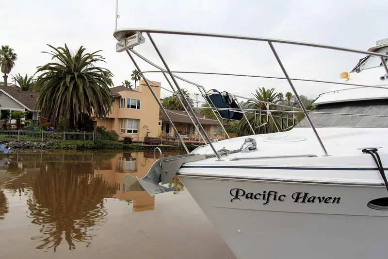 Slide: The Image of Carver Yachts 506 Motor Yacht 2001 - 60