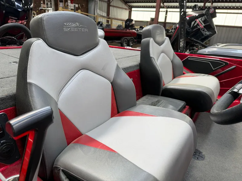 Slide: The Image of Skeeter ZX225 2016 boat seats in a workshop. - 12