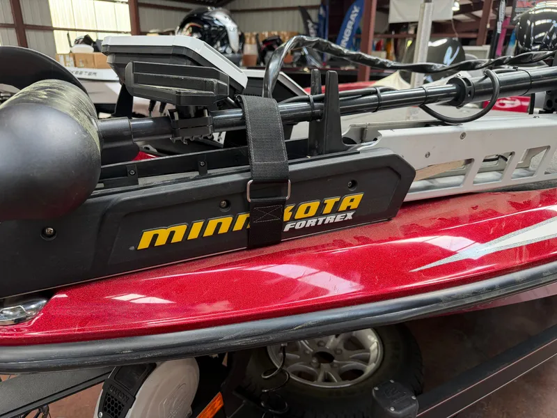 Slide: The Image of Minn Kota Fortrex on red Skeeter ZX225 boat, year 2016. - 6