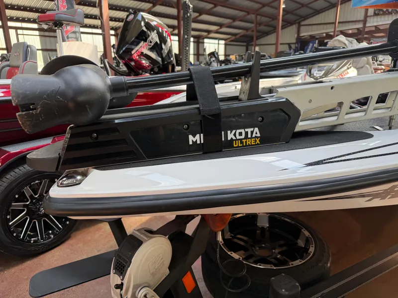 Slide: The Image of Skeeter FX20 Limited Edition 2019 - 6