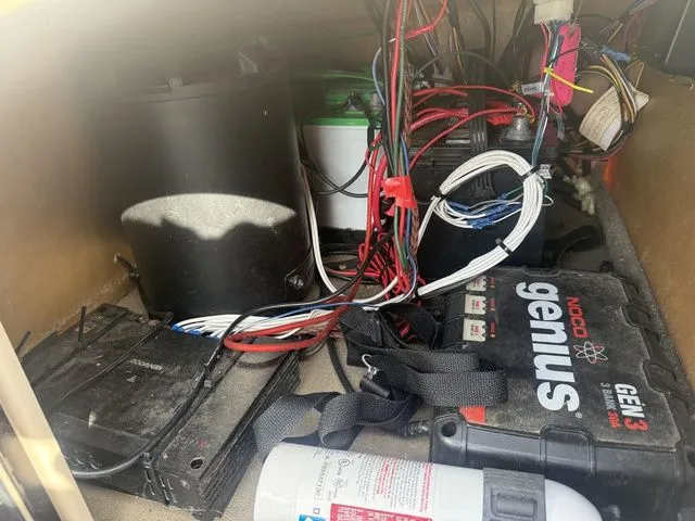 Slide: The Image of Sun Tracker SportFish 22 XP3 2019 - 20