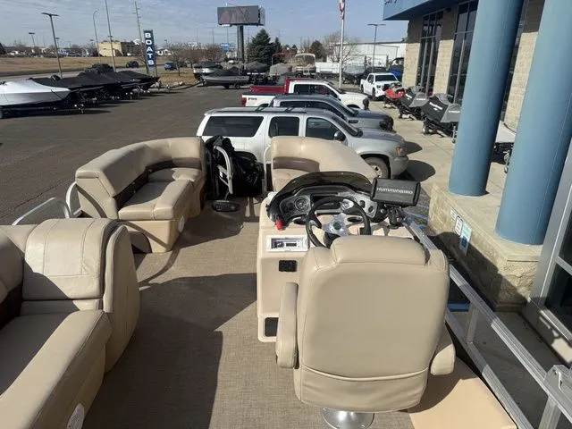 Slide: The Image of Sun Tracker SportFish 22 XP3 2019 - 28