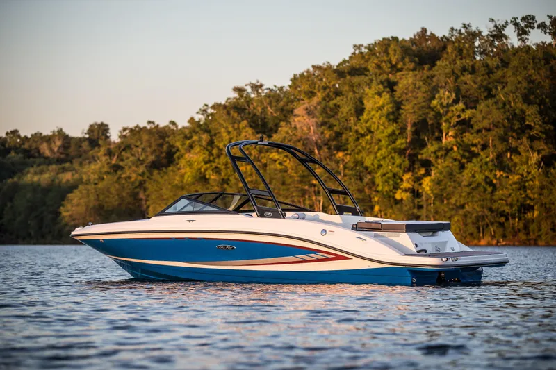 Slide: The Image of 2016 Sea Ray 21 SPX boat on trailer outdoors. - 0