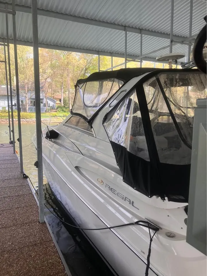 Slide: The Image of Regal Commodore 3560 2004 - 4
