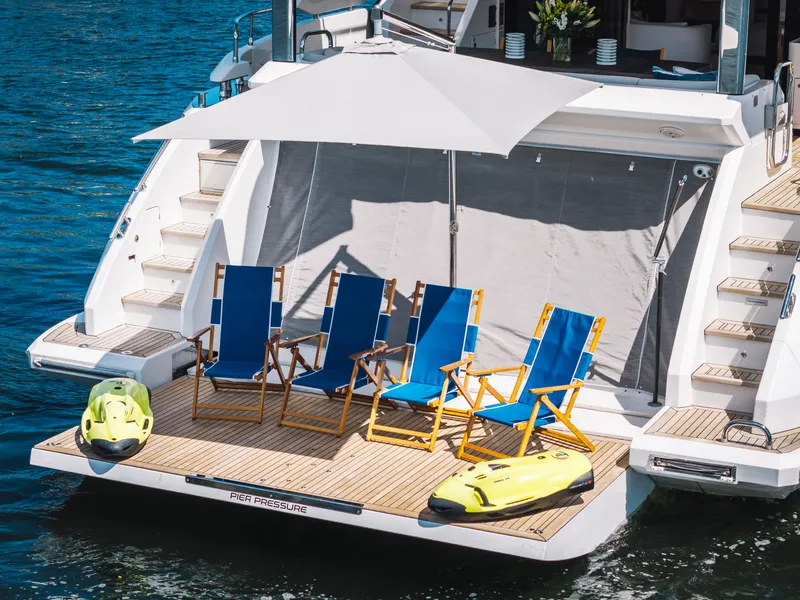 Slide: The Image of Azimut Grande 27M 2020 - 11