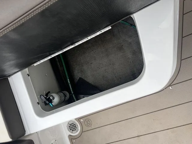 Slide: The Image of Chaparral 26 Surf 2021 - 11