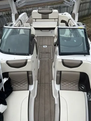 Slide: The Image of Chaparral 26 Surf 2021 - 24