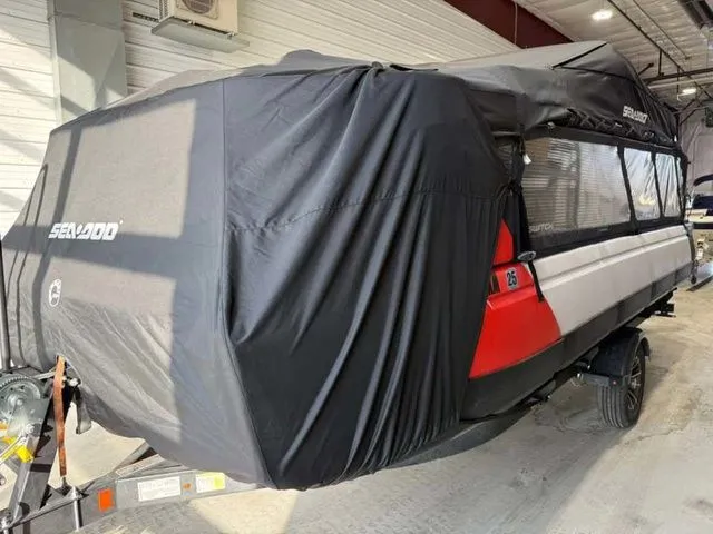 Slide: The Image of Sea-Doo Switch Cruise 21 2023 - 15