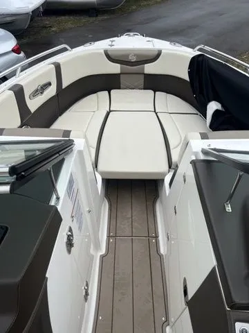 Slide: The Image of Chaparral 26 Surf 2021 - 22