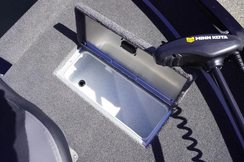 Slide: The Image of 2026 Lowe Fishing Machine 1675 WT boat interior with Minn Kota trolling motor. - 30