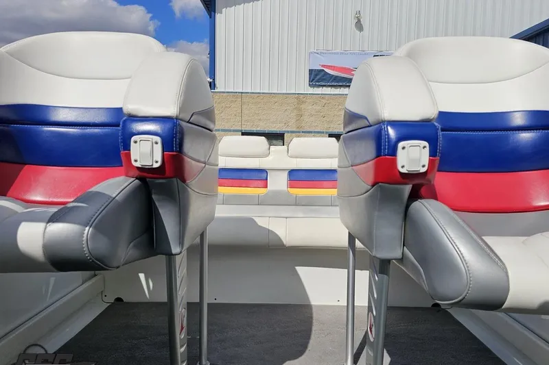 Slide: The Image of Interior of 2008 Formula 271 FASTech boat with colorful seating and modern design. - 74