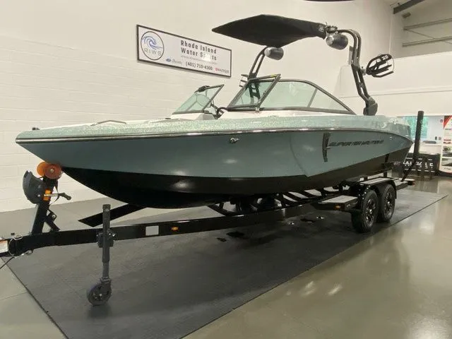 The Image of Nautique Super Air Nautique 230 2021 - 1