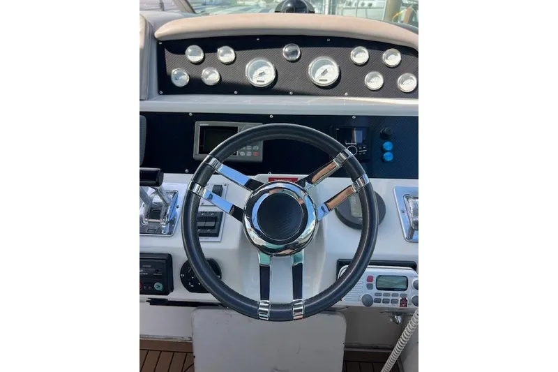 Slide: The Image of Close-up of a Mercury MerCruiser engine in a 1994 Sea Ray Sundancer 400 boat. - 25