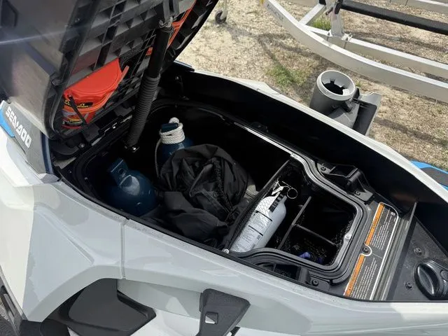 Slide: The Image of Sea-Doo FishPro Sport 170 iBR and iDF 2023 - 10