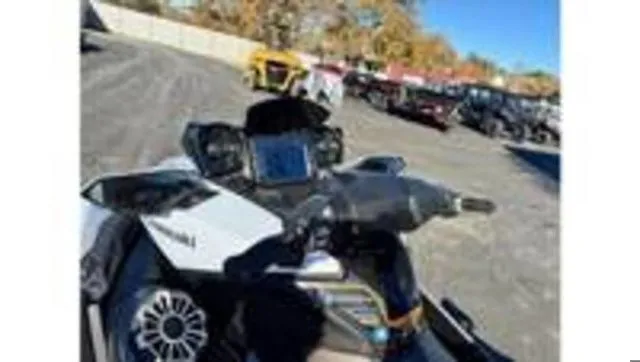 Slide: The Image of Kawasaki Jet Ski® Ultra® 160 LX 2026 - 6