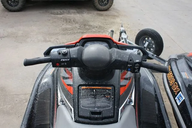 Slide: The Image of Yamaha VX1050B-SB 2017 - 7