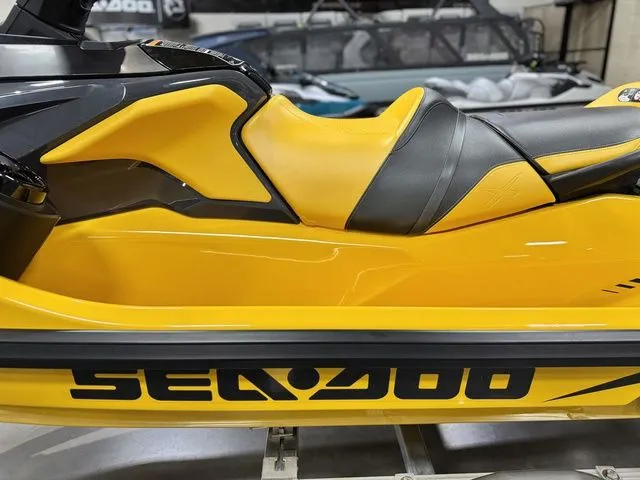Slide: The Image of Sea-Doo RXP-X 300 Tech Package Ibr Millenium Yellow 2023 - 15