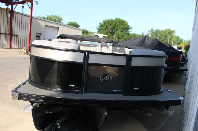 Slide: The Image of Barletta Aria A245UC 2025 - 6