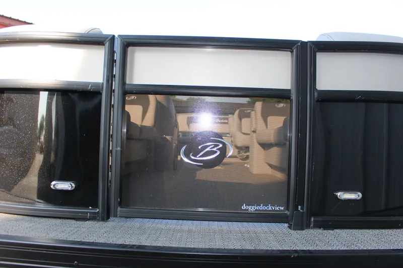 Slide: The Image of Barletta Aria A245UC 2025 - 7