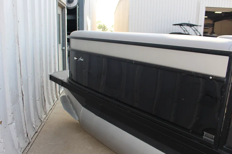 Slide: The Image of Barletta Aria A245UC 2025 - 8