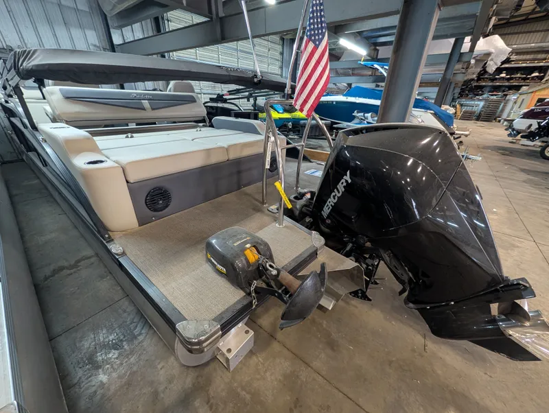 Slide: The Image of Barletta Cabrio 22UC 2022 - 20