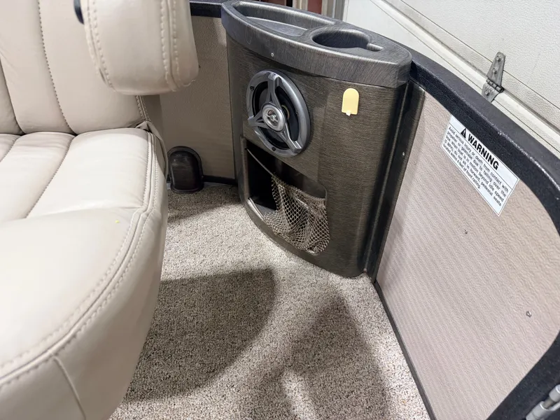 Slide: The Image of Premier 251 Cast-a-Way Fish & Cruise Pontoon & 115HP Mercury 4Stroke - $19,995 2007 - 22