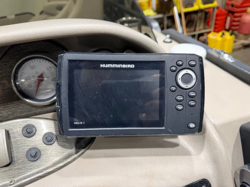 Slide: The Image of Premier 251 Cast-a-Way Fish & Cruise Pontoon & 115HP Mercury 4Stroke - $19,995 2007 - 38