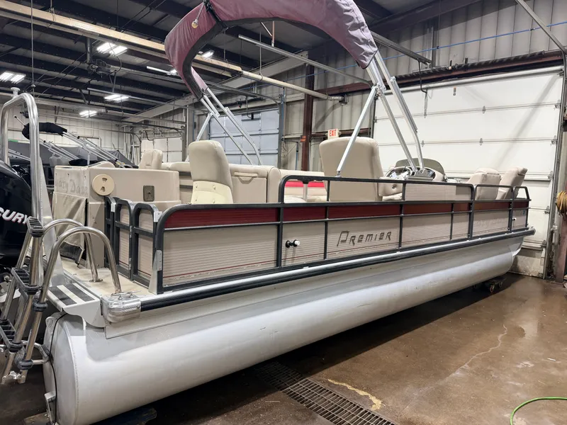Slide: The Image of Premier 251 Cast-a-Way Fish & Cruise Pontoon & 115HP Mercury 4Stroke - $19,995 2007 - 52