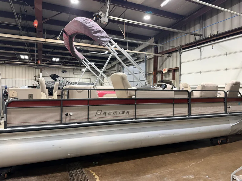 Slide: The Image of Premier 251 Cast-a-Way Fish & Cruise Pontoon & 115HP Mercury 4Stroke - $19,995 2007 - 69