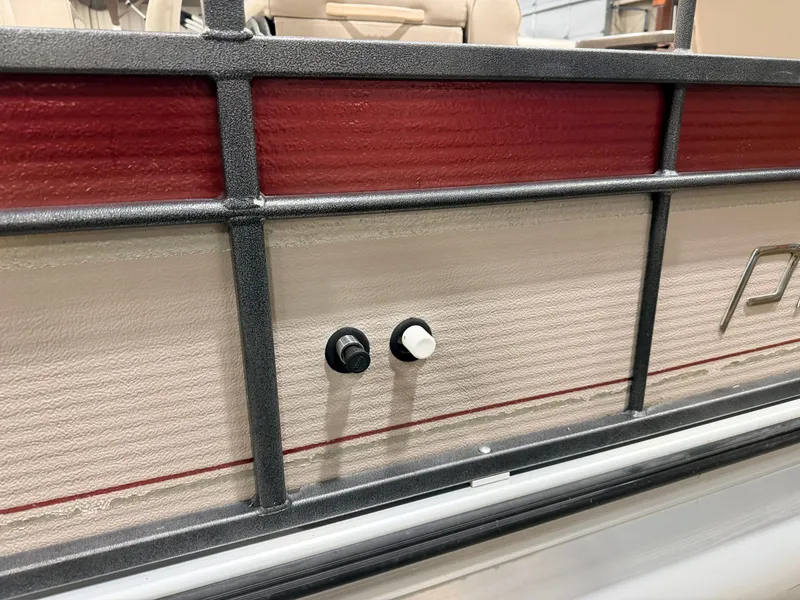 Slide: The Image of Premier 251 Cast-a-Way Fish & Cruise Pontoon & 115HP Mercury 4Stroke - $19,995 2007 - 75