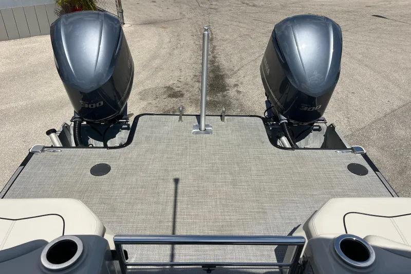 Slide: The Image of 2017 Sylvan Mandalay 8525 Sportlounger Twin with dual 300 horsepower engines. - 21