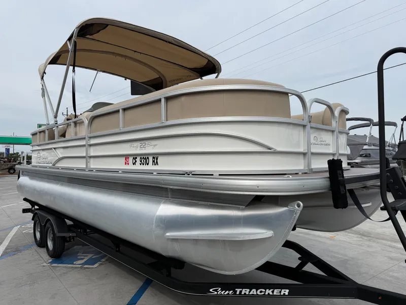 Slide: The Image of Sun Tracker Party Barge 22 DLX w/ 115HP Mercury! 2017 - 12