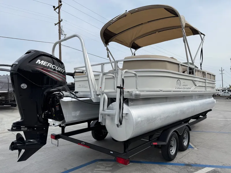 Slide: The Image of Sun Tracker Party Barge 22 DLX w/ 115HP Mercury! 2017 - 4