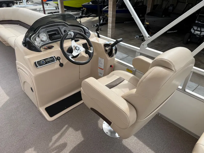 Slide: The Image of Sun Tracker Party Barge 22 DLX w/ 115HP Mercury! 2017 - 8