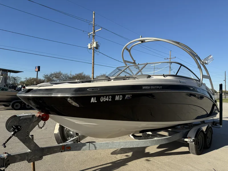 Slide: The Image of Yamaha Limited 242 2011 - 5