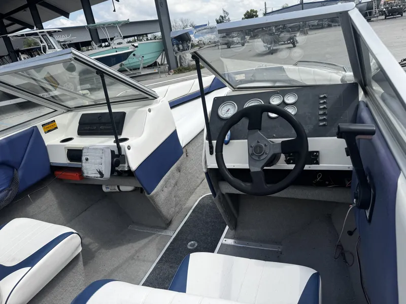 Slide: The Image of Bayliner 1950 1994 - 8