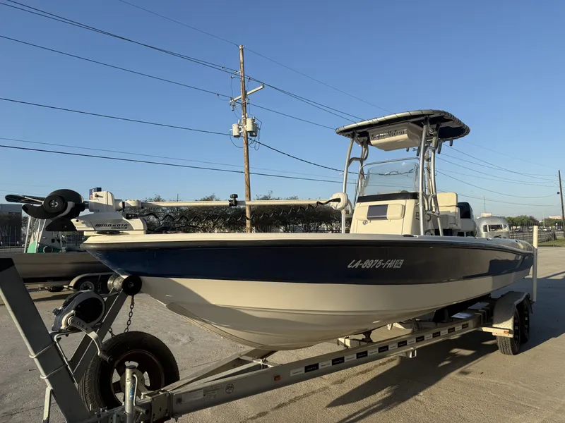 Slide: The Image of Triton 240 LTS 2006 - 3