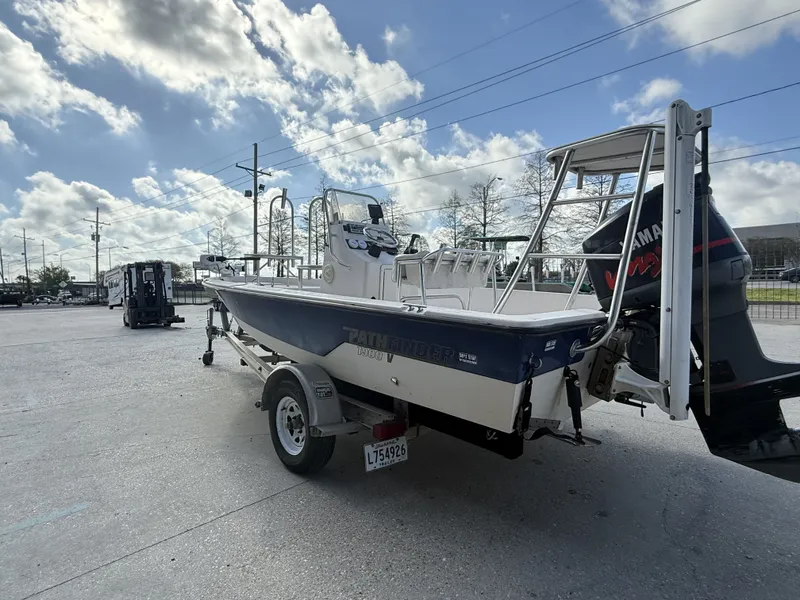 Slide: The Image of Pathfinder 1900 2002 - 10