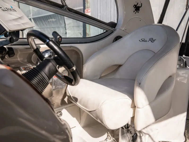 Slide: The Image of Sea Ray Sundancer 280 2006 - 19