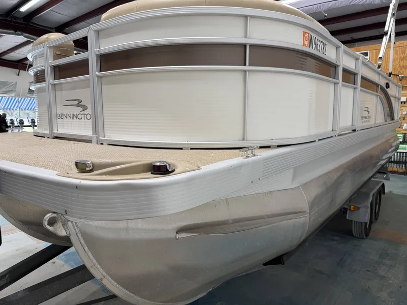 Slide: The Image of Bennington 22 SSLDX 2018 - 17