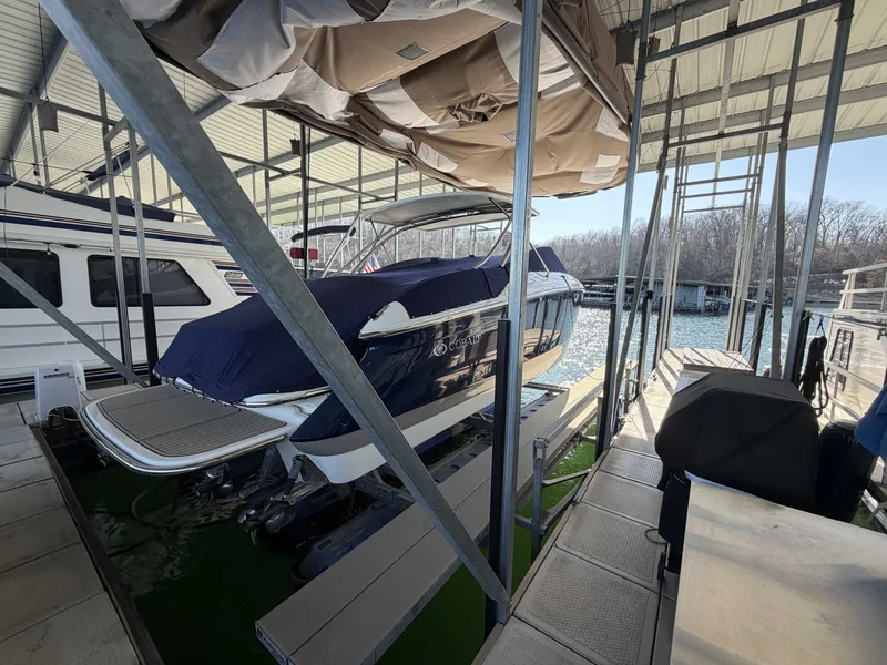 Slide: The Image of Cobalt 323 2011 - 4