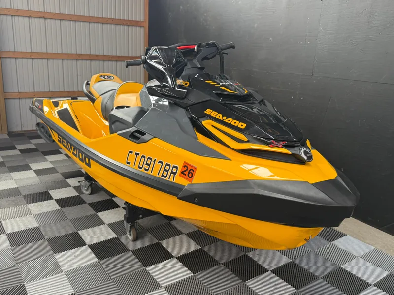 Slide: The Image of Sea-Doo RXT-X 300 IBR 2023 - 2