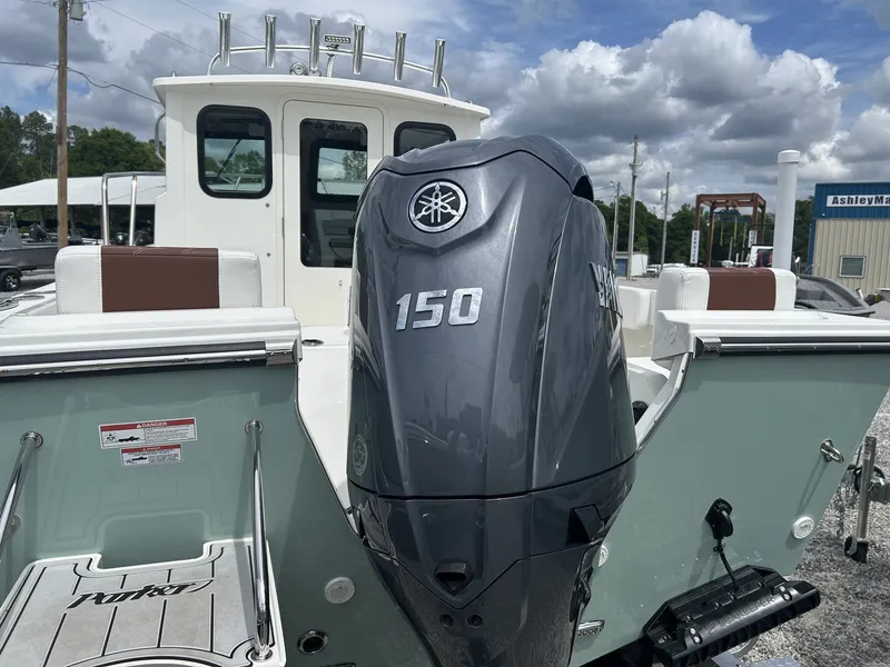 Slide: The Image of Parker Marine 217 Explorer WITH AC IN CABIN 2026 - 4