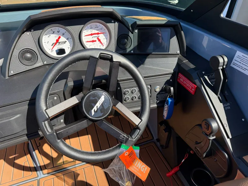 Slide: The Image of MB Sports Tomcat F22 Alpha 2024 - 15