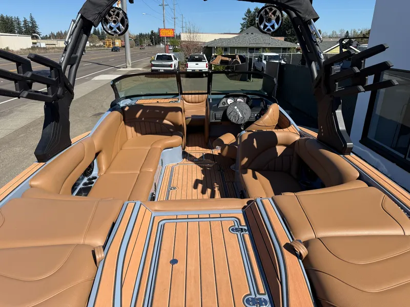 Slide: The Image of MB Sports Tomcat F22 Alpha 2024 - 9