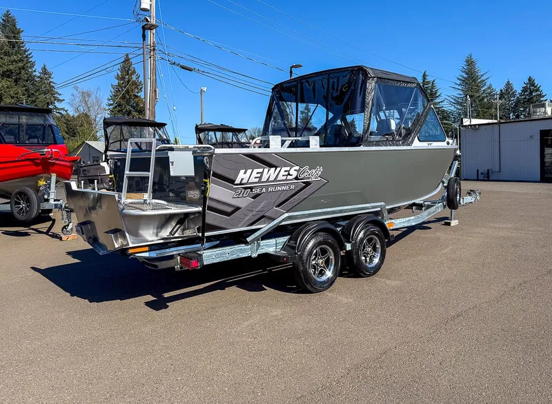 Slide: The Image of Hewescraft 210 Sea Runner ET 2026 - 3